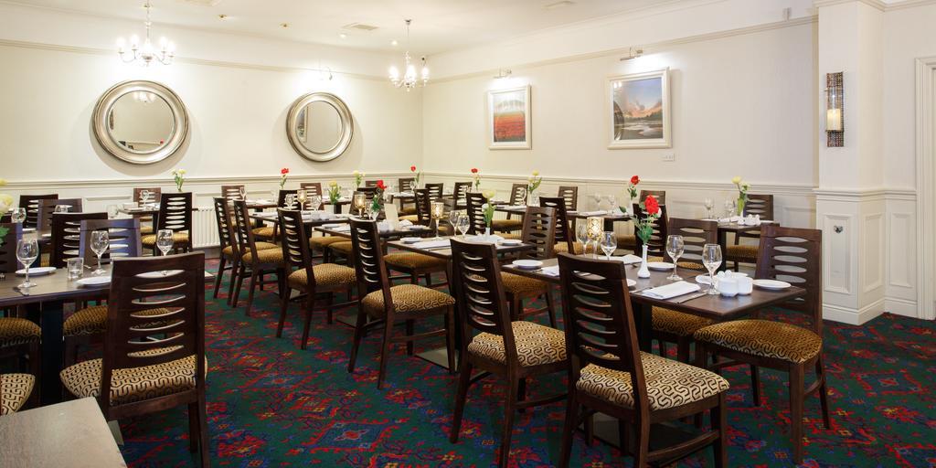 The Clonakilty Hotel Extérieur photo
