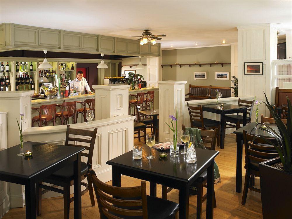 The Clonakilty Hotel Extérieur photo